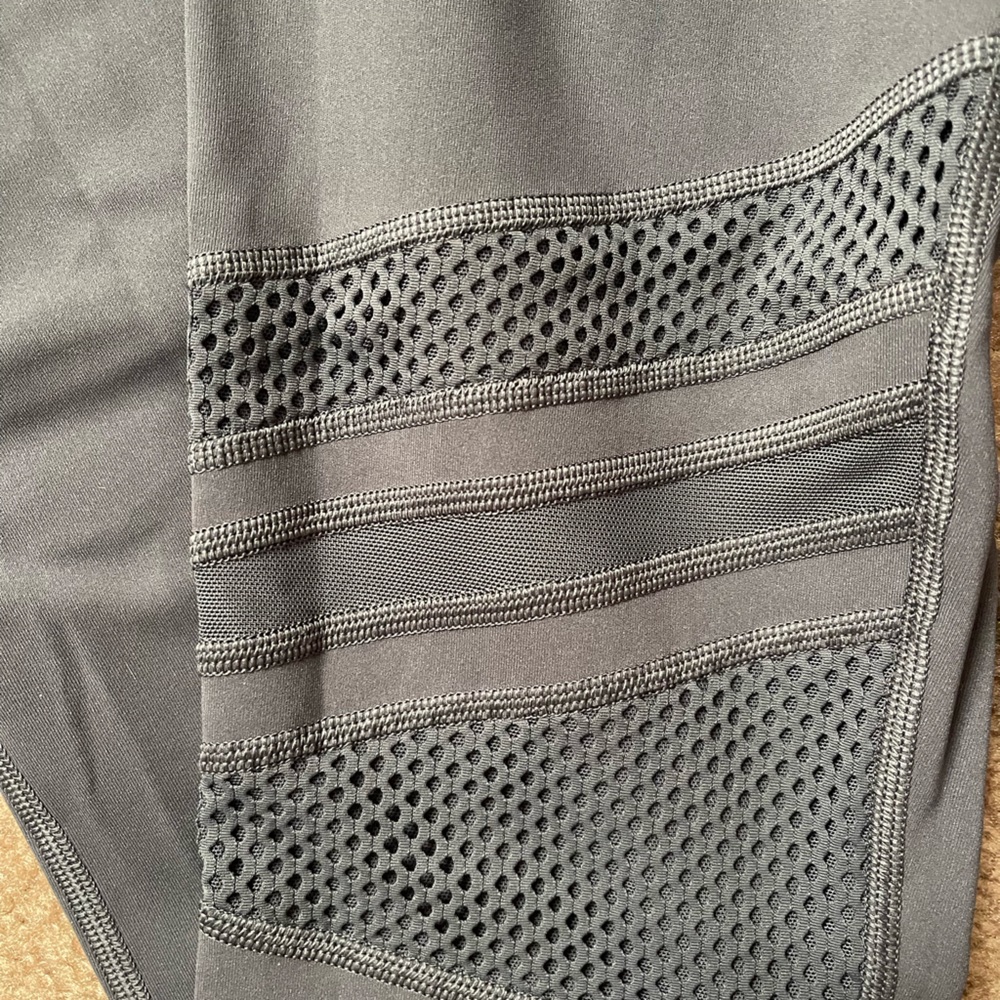 Lululemon Wunder Under High-Rise Tight *Mix & Mesh 28" - Picture 3 of 8